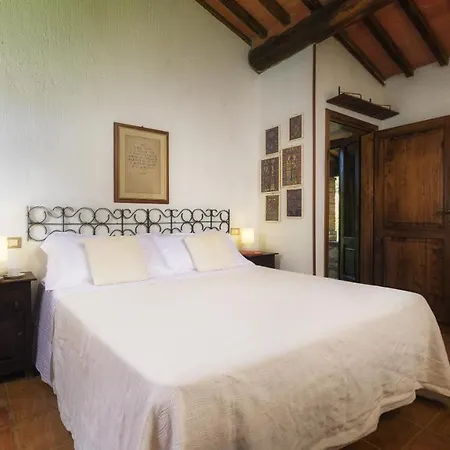 Villa Podere Caprarecce 8, Emma Cana