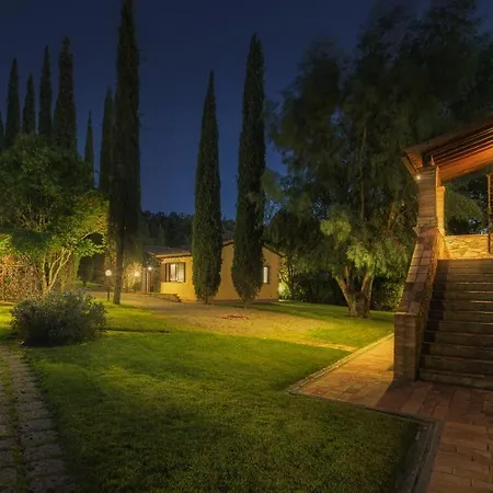 빌라 Podere Caprarecce 8, Emma Cana