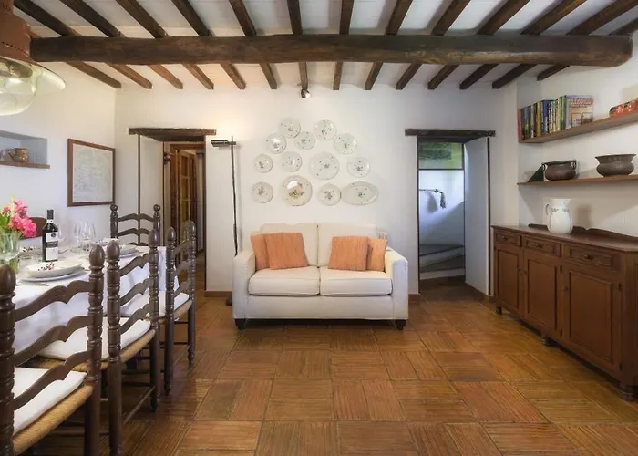 Podere Caprarecce 8, Emma 빌라