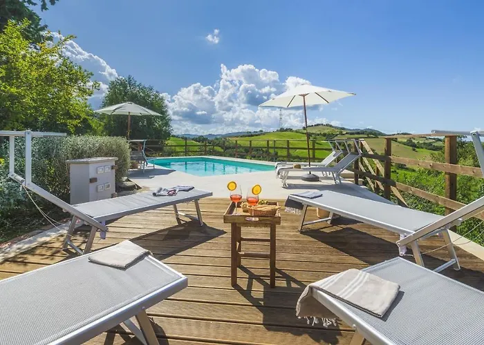 Podere Caprarecce 8, Emma Cana